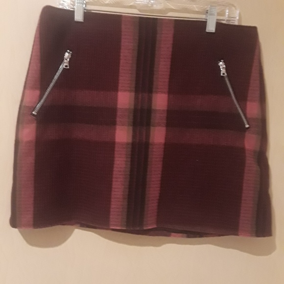 GAP Dresses & Skirts - GAP Wool Plaid Zip Mini Skirt